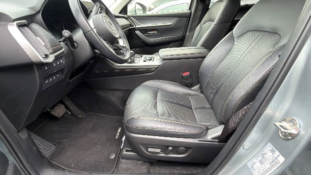 Used 2024 MAZDA CX-90 3.3 Turbo w/ Premium Package AWD/4WD image 9