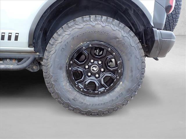 Used 2021 Ford Bronco First Edition AWD/4WD image 7