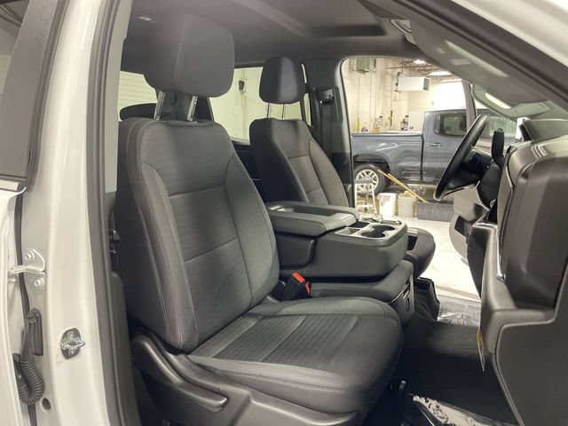 Used 2022 Chevrolet Silverado 1500 LT AWD/4WD image 27