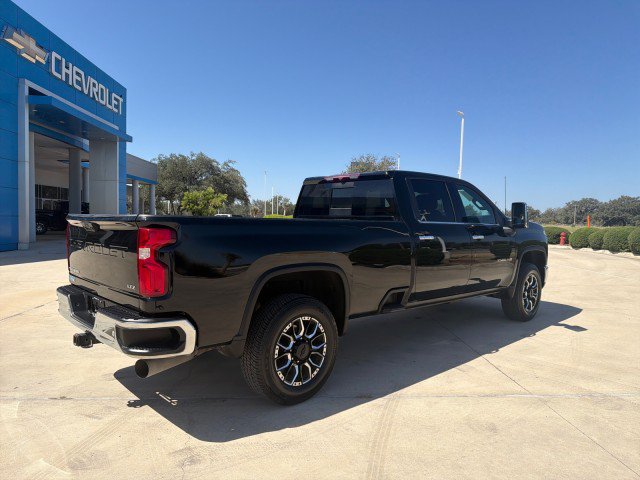 Used 2024 Chevrolet Silverado 2500 LTZ w/ LTZ Plus Package AWD/4WD image 14