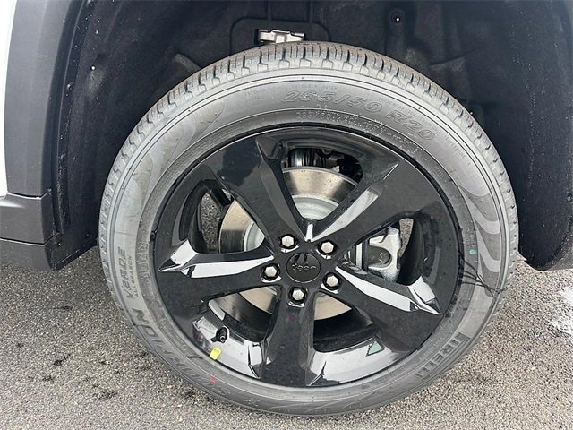 New 2025 Jeep Grand Cherokee L Limited w/ Black Appearance Package image 25