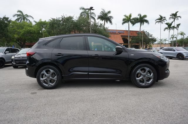 Certified 2023 Ford Escape ST-Line w/ Tech Pack #1 FWD image 22