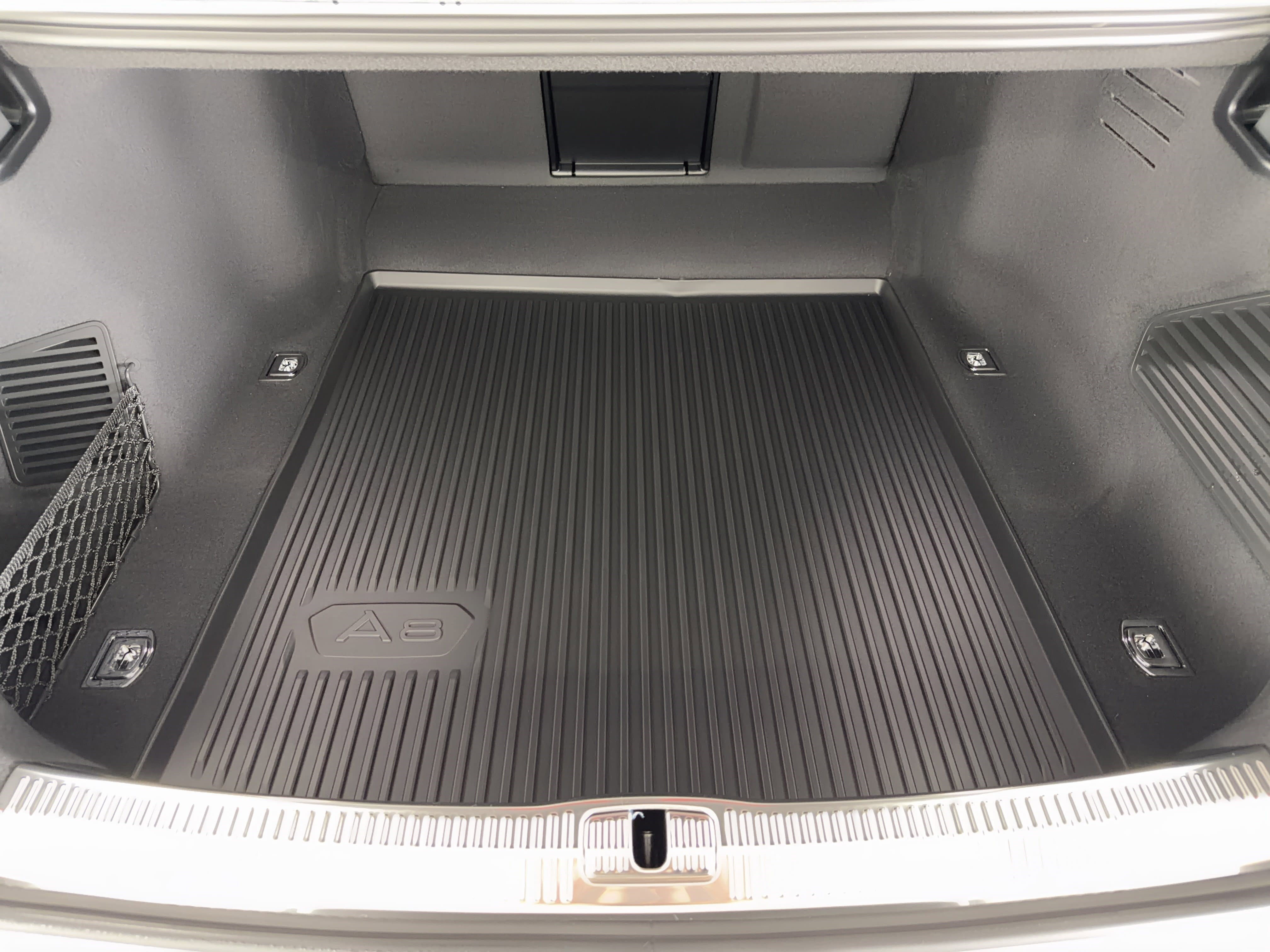 New 2026 Audi A8 L 3.0T image 13