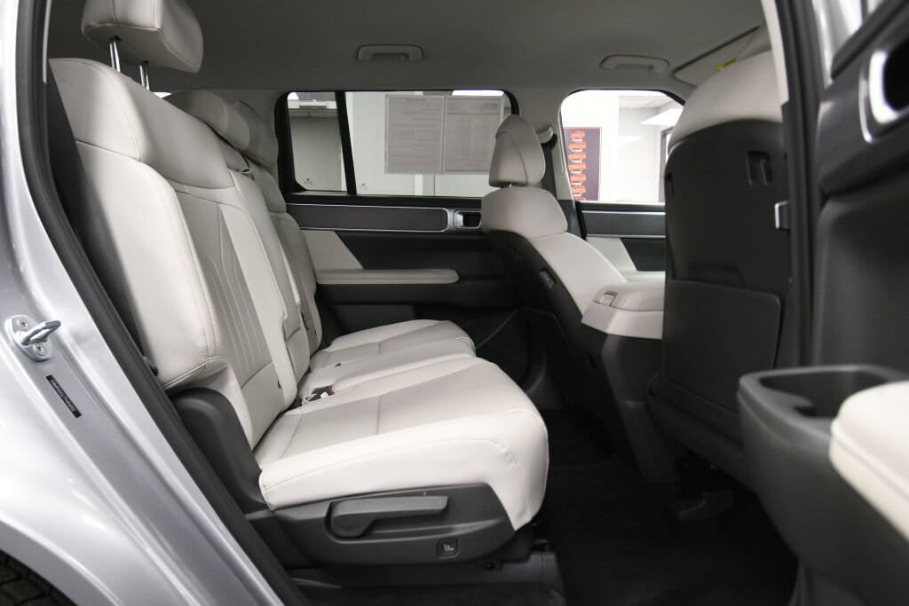 Used 2026 Hyundai Santa Fe SEL AWD/4WD image 22