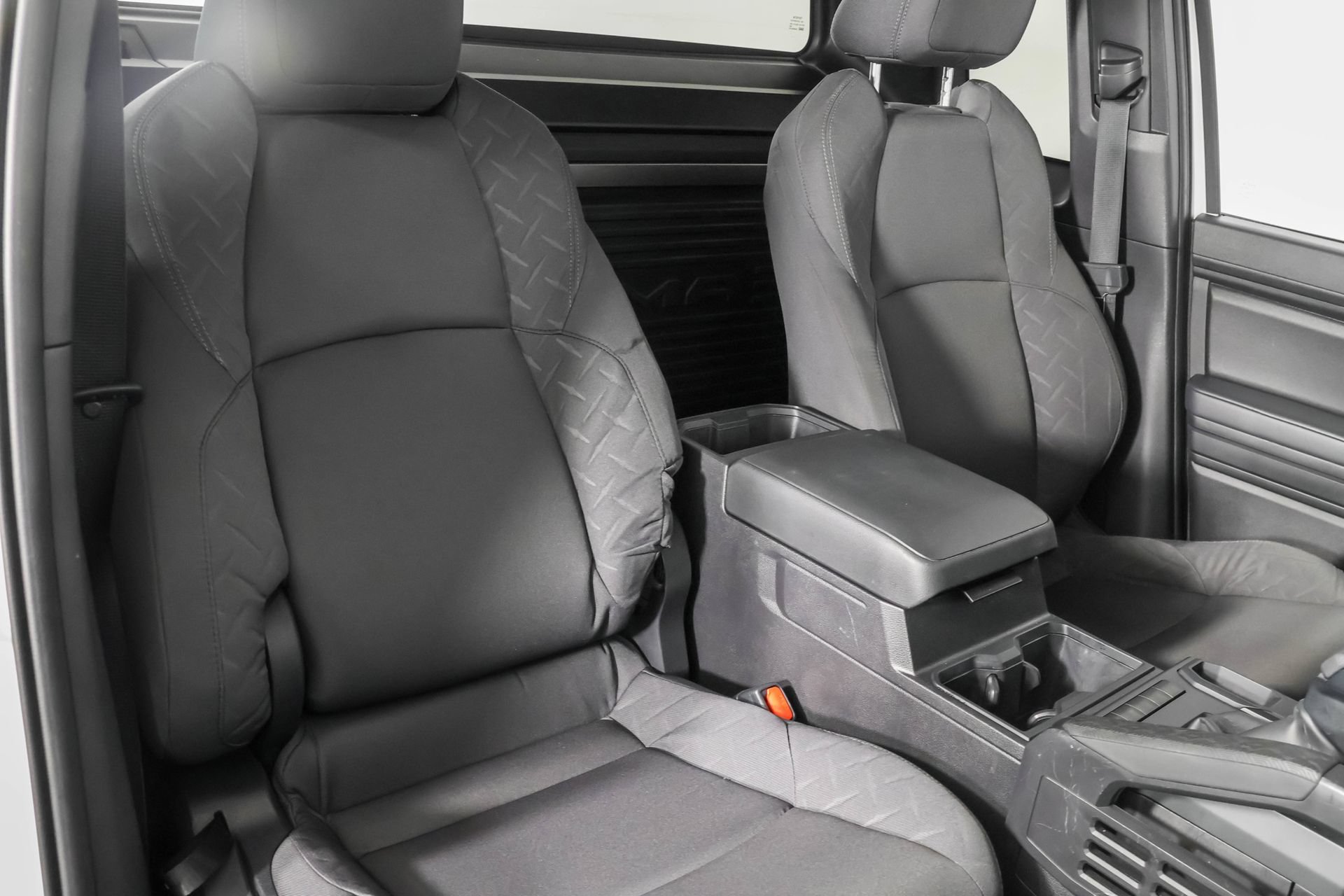 Used 2024 Toyota Tacoma SR RWD image 38