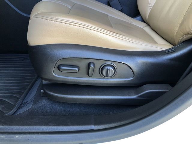 Used 2019 Chevrolet Blazer Premier w/ Sun and Wheels Package image 23