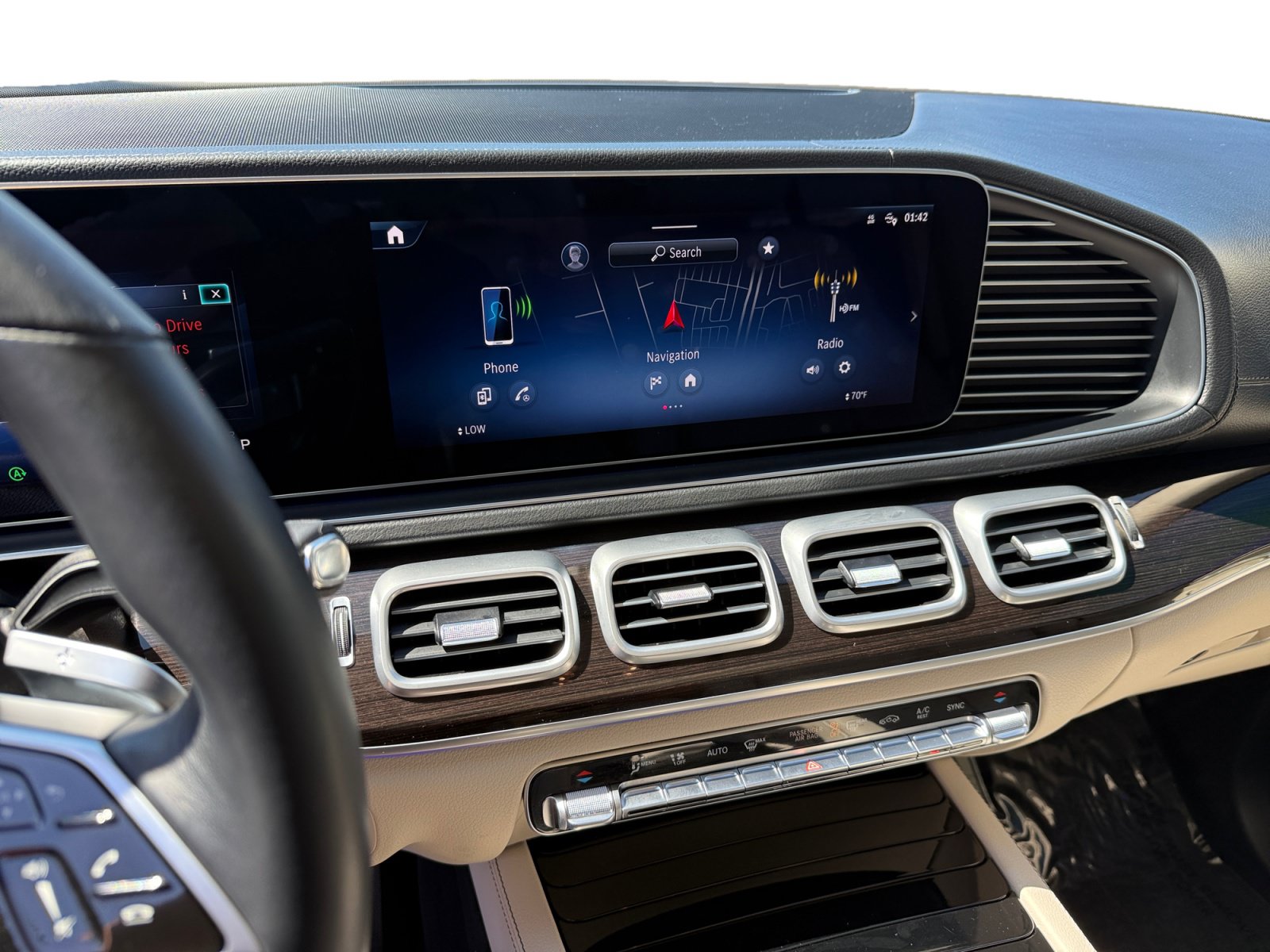 Used 2026 Mercedes-Benz GLE 450 4MATIC image 12