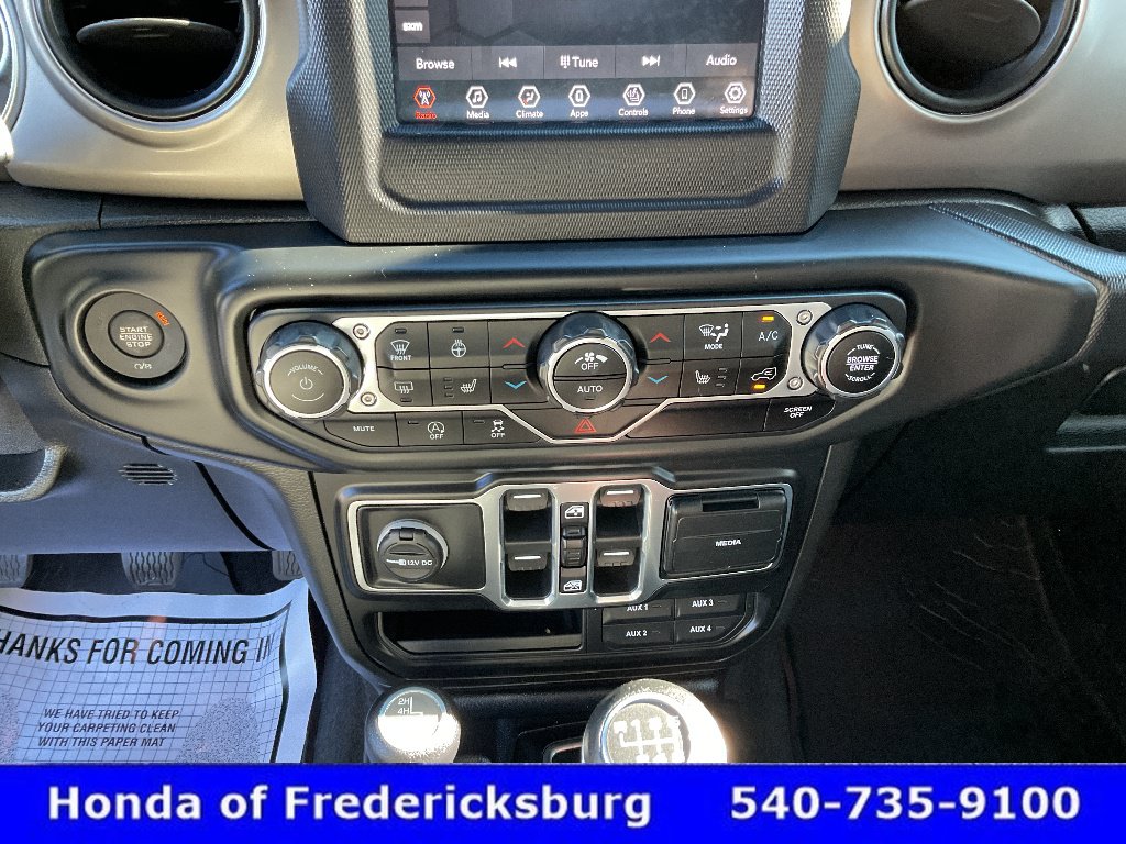 Used 2020 Jeep Wrangler Unlimited Sport AWD/4WD image 36