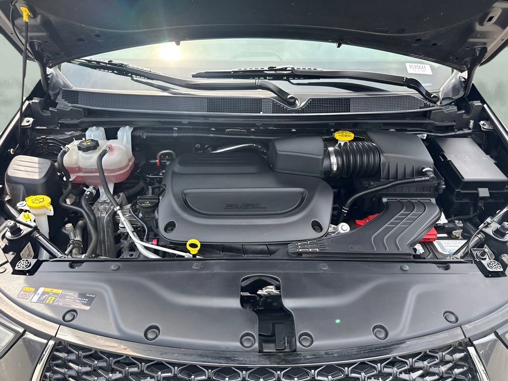 Used 2023 Chrysler Pacifica Touring-L FWD image 30