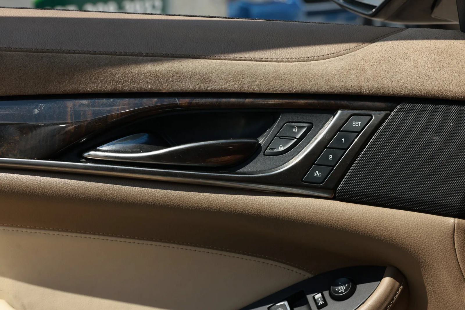 Used 2015 Cadillac CTS Luxury RWD image 44