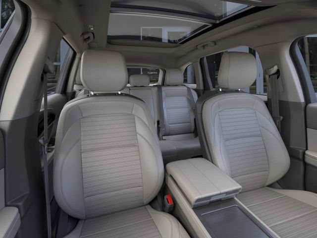 New 2025 Lincoln Nautilus Reserve w/ Jet Appearance Package AWD/4WD image 10
