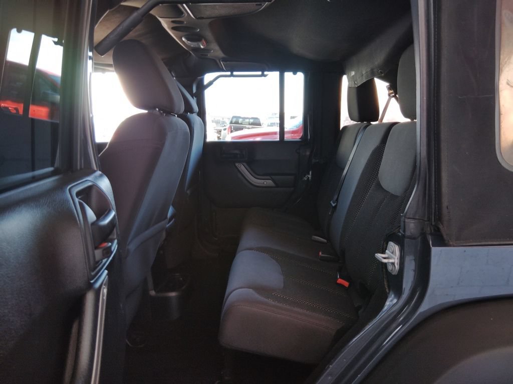 Used 2016 Jeep Wrangler Unlimited Sport AWD/4WD image 18