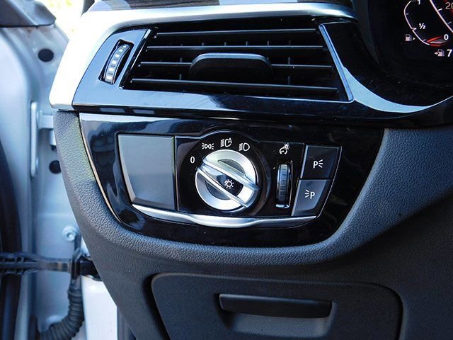 Used 2021 BMW 530i xDrive w/ Convenience Package image 29