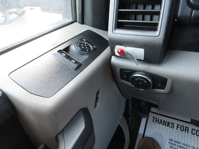 Used 2020 Ford F550 4x4 Regular Cab Super Duty image 38