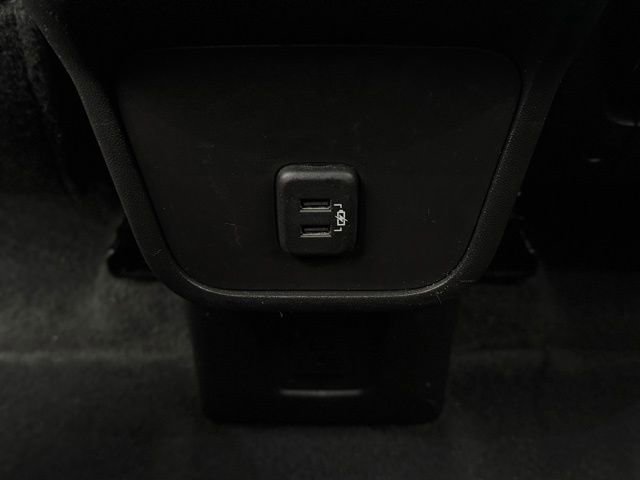 Used 2024 GMC Terrain SLT image 21