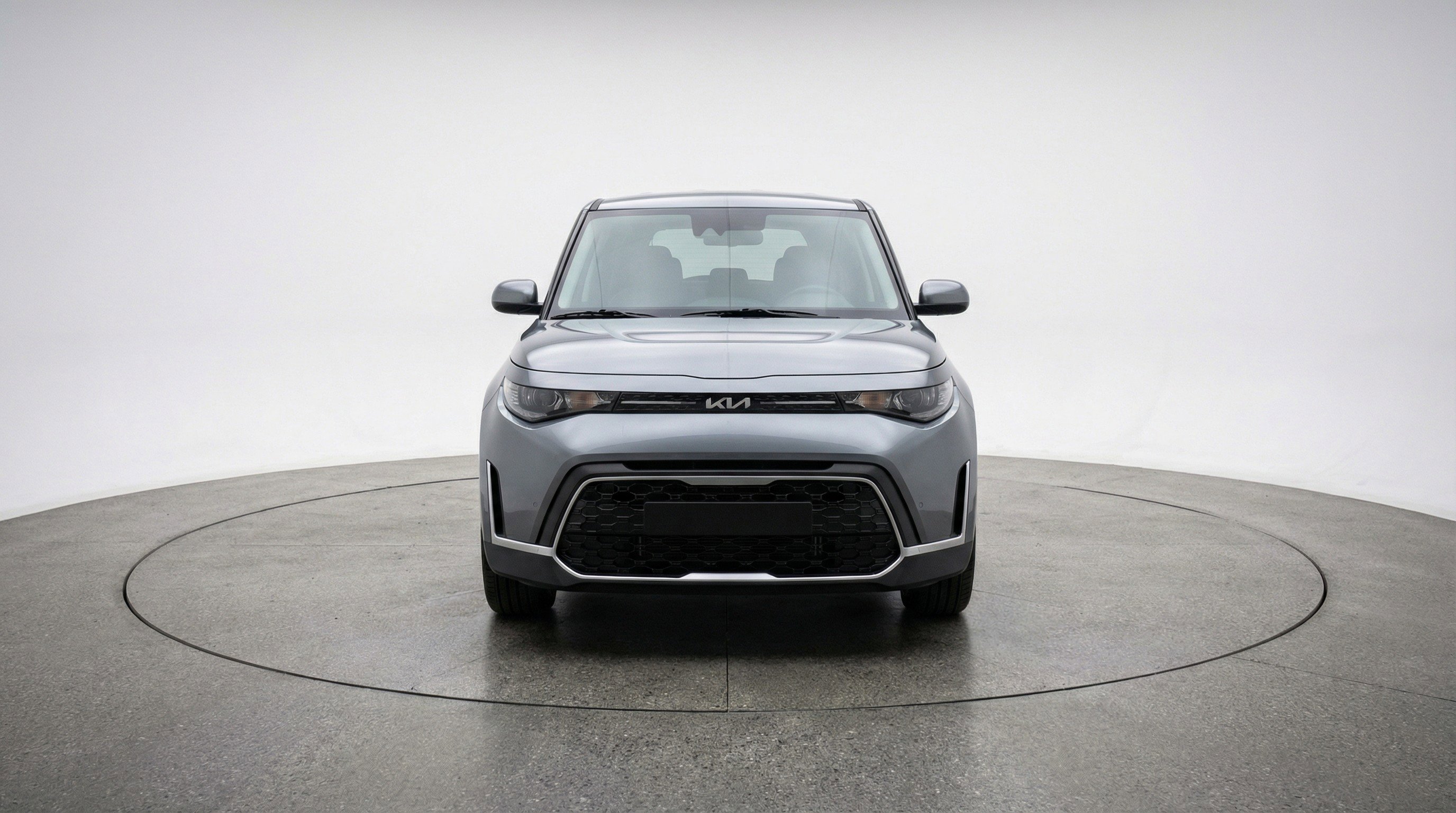 Used 2025 Kia Soul LX w/ LX Technology Package image 2