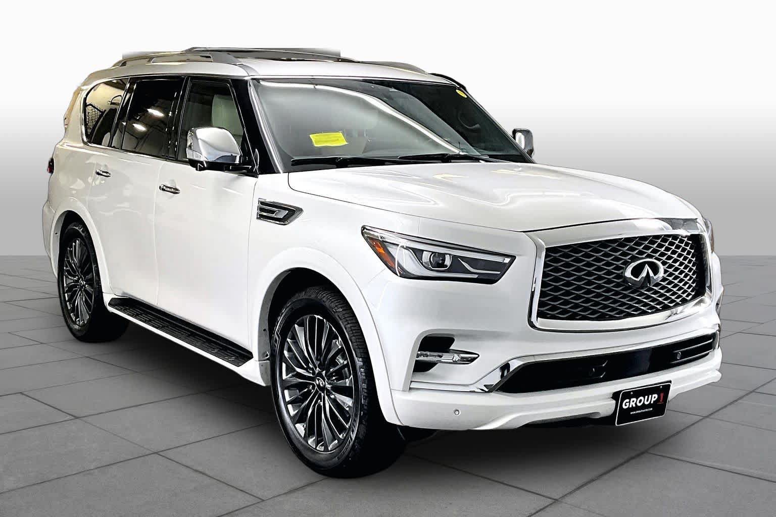Used 2022 INFINITI QX80 Sensory w/ Cargo Package AWD/4WD image 3