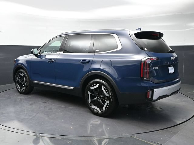 Used 2024 Kia Telluride EX AWD/4WD image 7