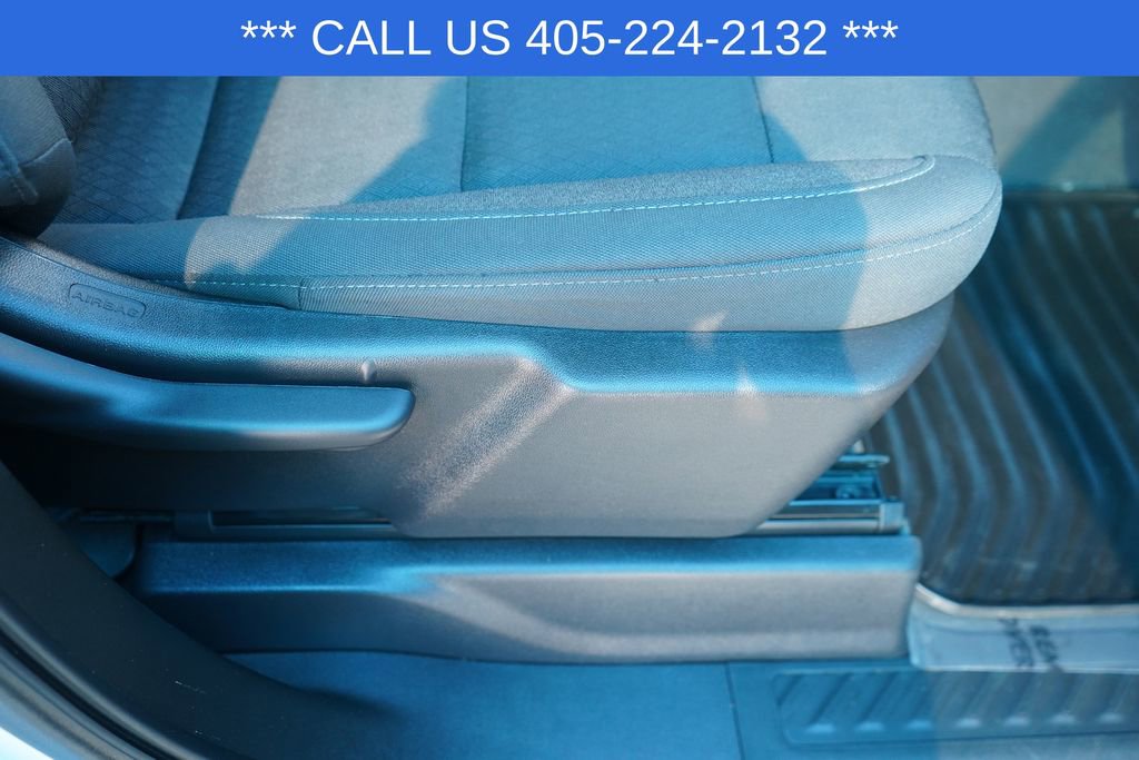 Used 2025 Chevrolet Silverado 2500 Custom w/ Custom Value Package image 27