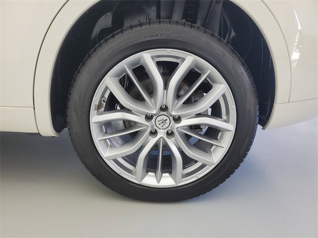 Used 2022 Maserati Levante GT image 12