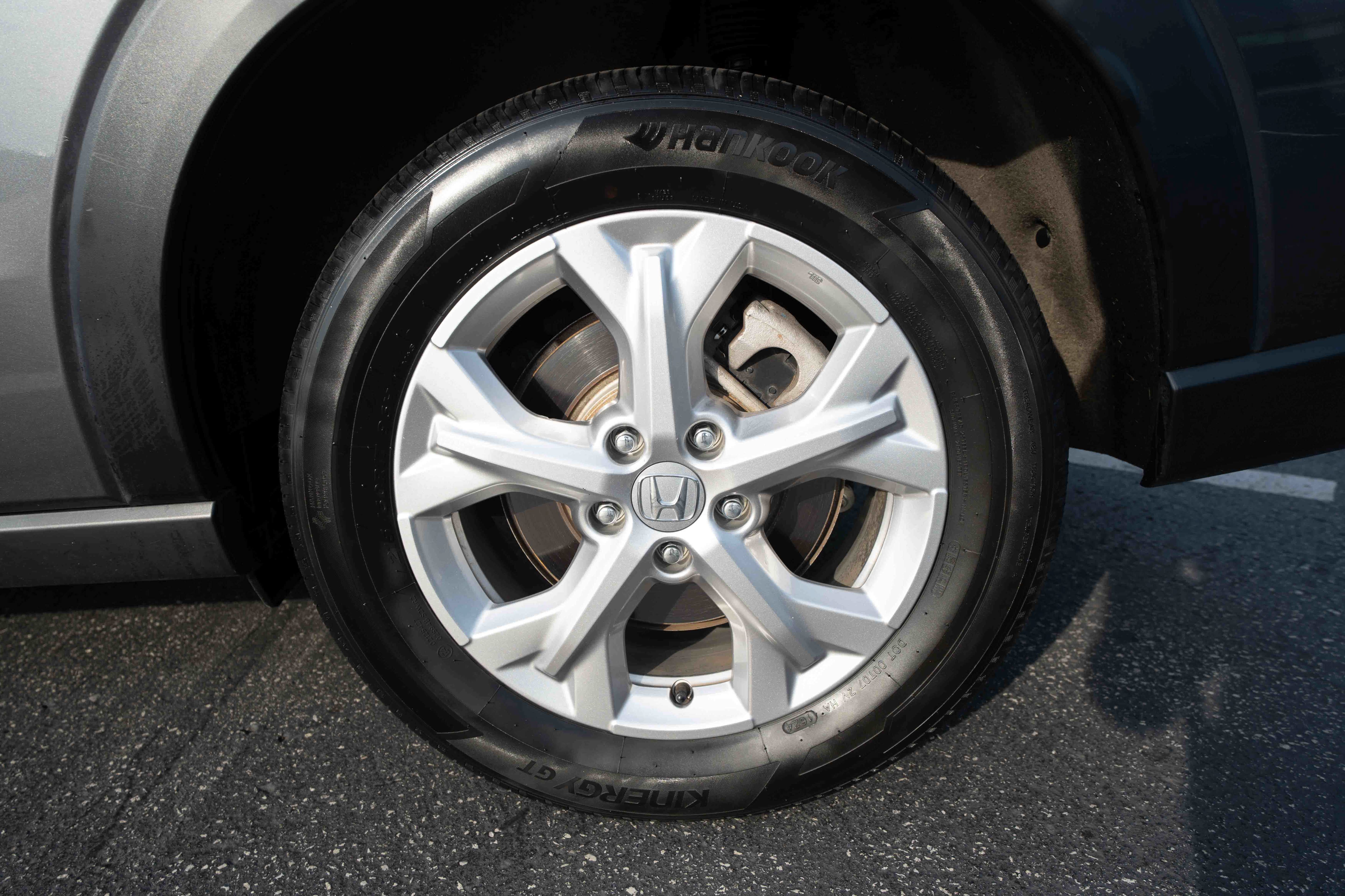 Certified 2025 Honda HR-V LX image 29