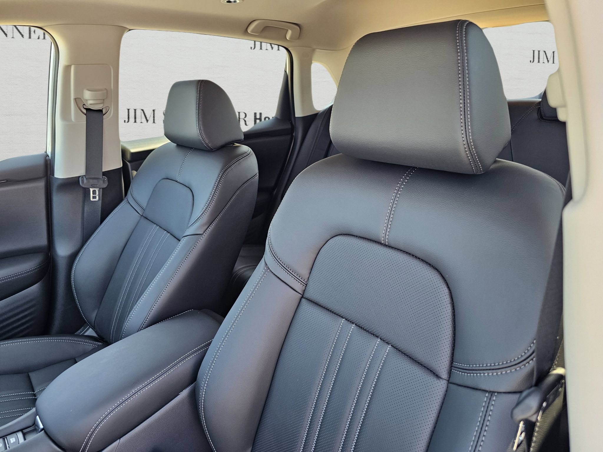 Used 2026 Honda HR-V EX-L image 17