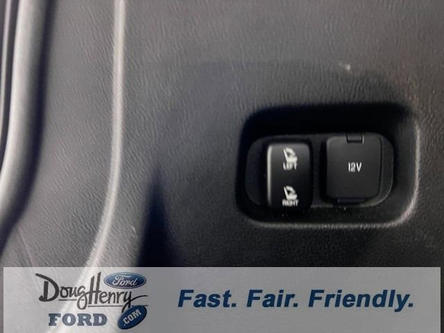 Used 2023 Ford Edge SEL image 32