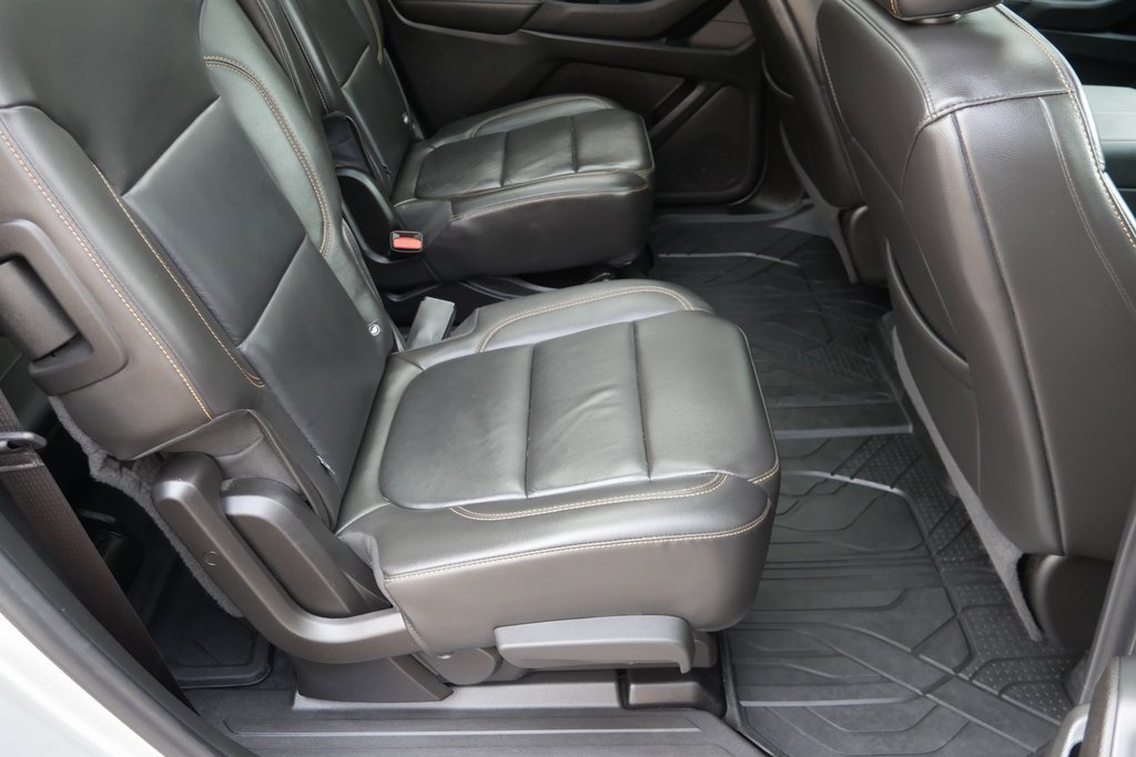 Used 2021 Chevrolet Traverse RS image 26