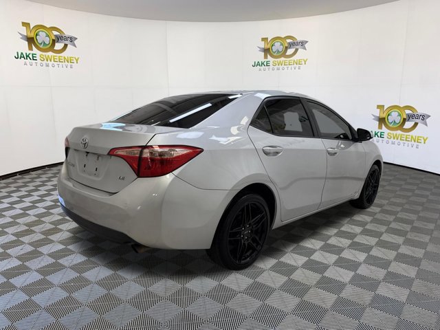 Used 2019 Toyota Corolla LE image 10