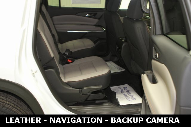 New 2025 Chevrolet Traverse LT w/ Driver Confidence Package image 25