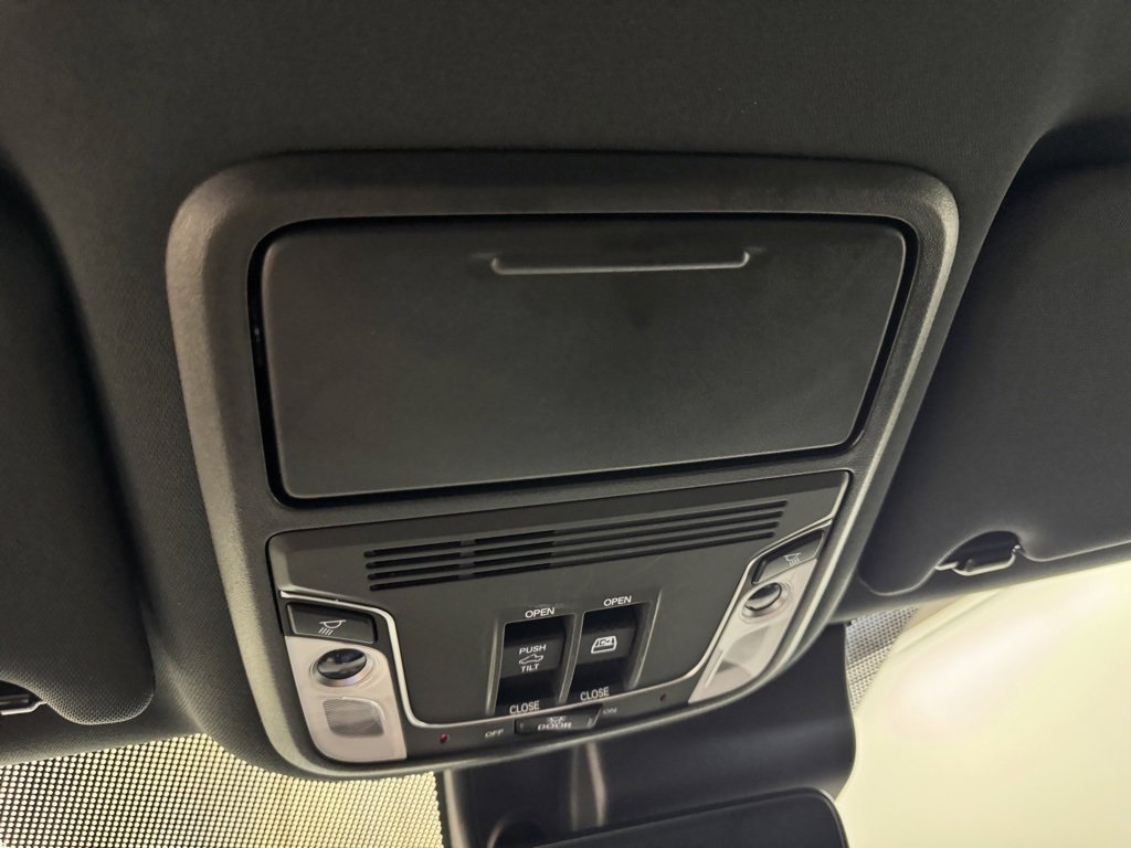 Used 2023 Honda Ridgeline Black Edition image 35