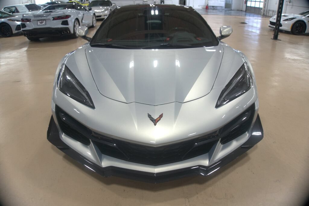 Used 2024 Chevrolet Corvette Z06 w/ Battery Protection Package RWD image 8