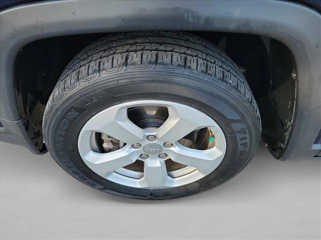 Used 2021 Jeep Compass Latitude w/ Convenience Group FWD image 9