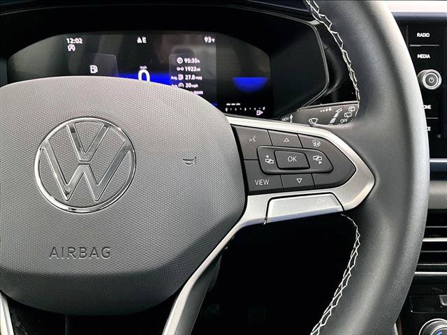Used 2023 Volkswagen Taos SE FWD image 21