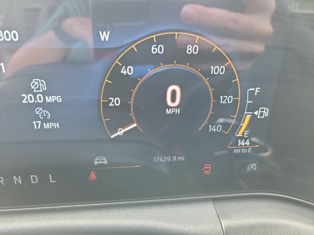 Used 2025 Ford Mustang Premium RWD image 21