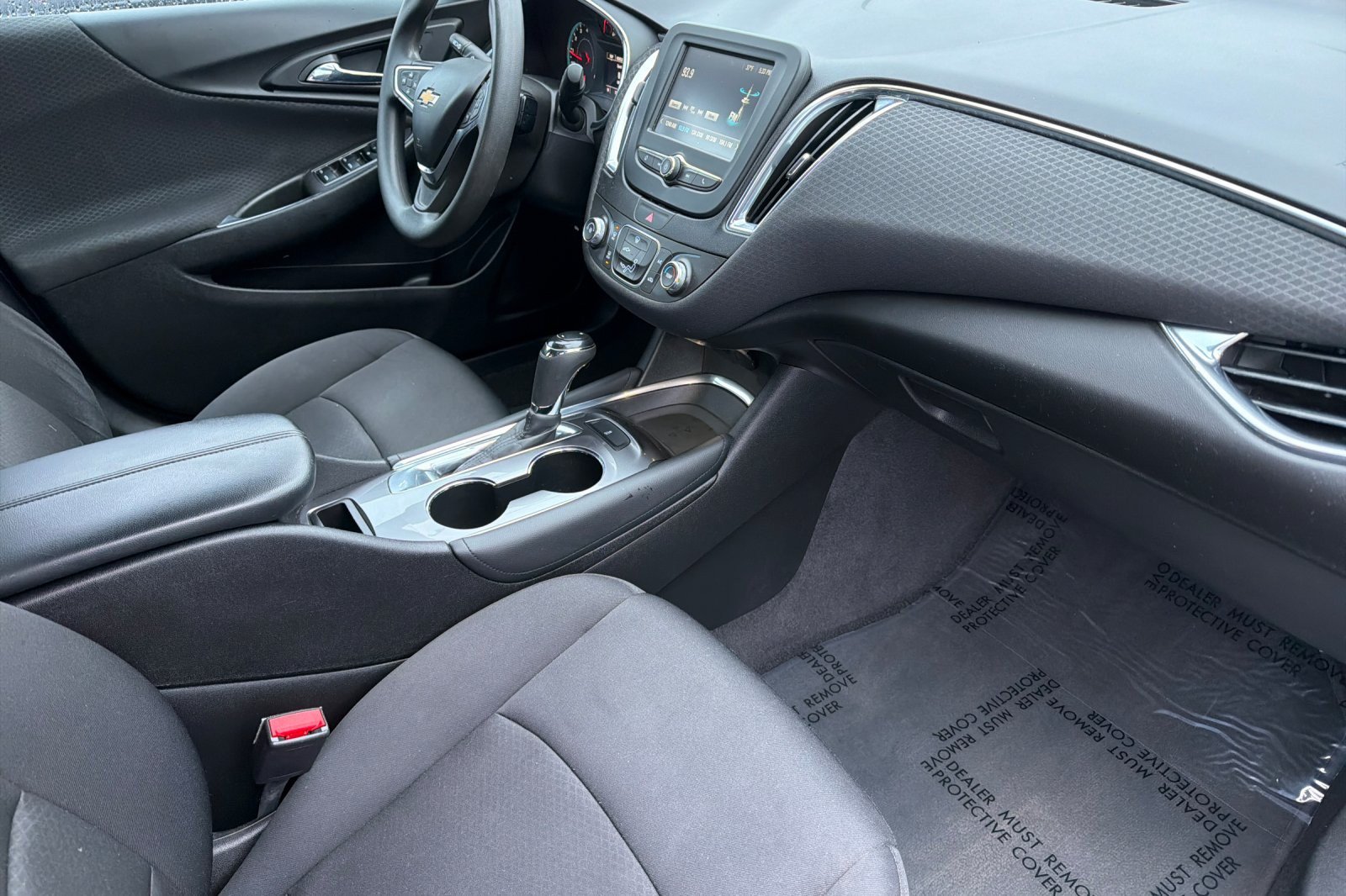 Used 2018 Chevrolet Malibu LT FWD image 12