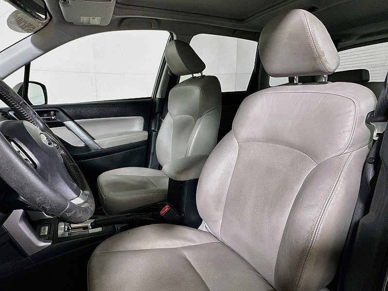 Used 2014 Subaru Forester 2.5i Limited AWD/4WD image 11