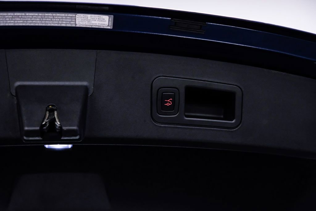 Used 2019 Tesla Model S Long Range image 44