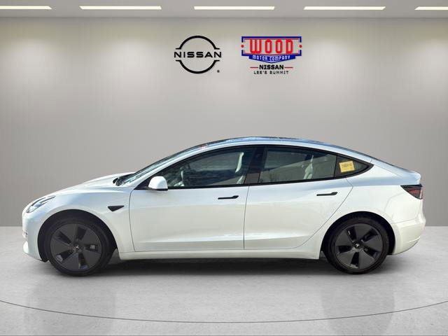 Used 2023 Tesla Model 3 Standard Range image 5