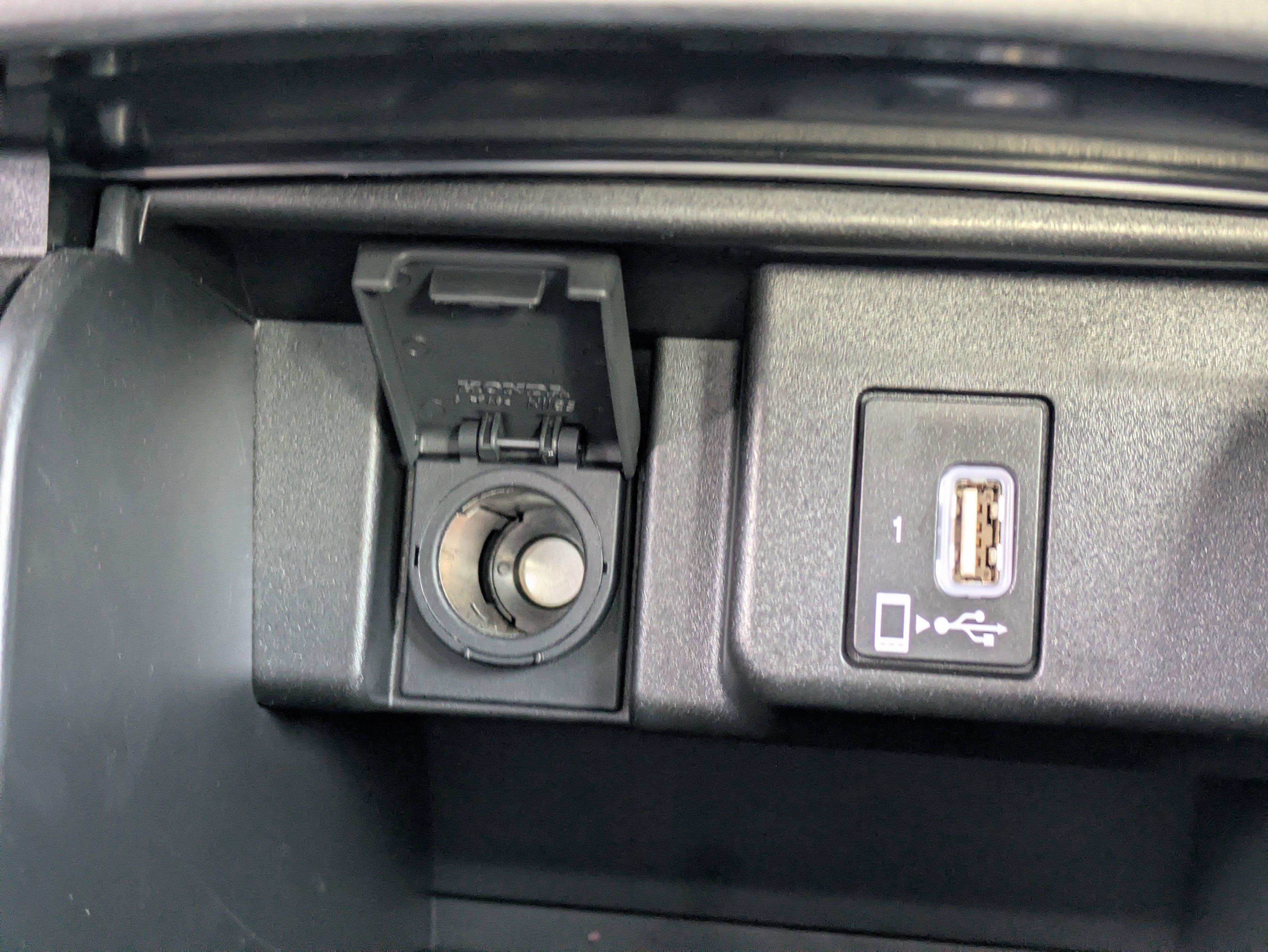 Used 2020 Honda Accord EX image 29