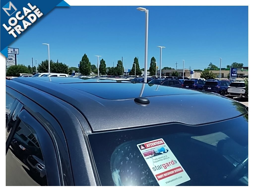 Used 2017 Ford F150 Lariat AWD/4WD image 4