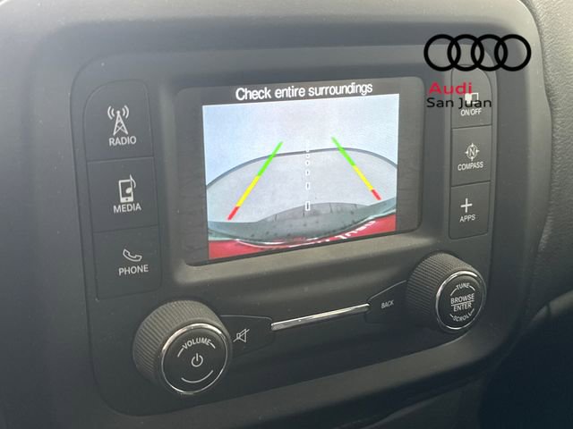 Used 2017 Jeep Renegade Latitude image 17