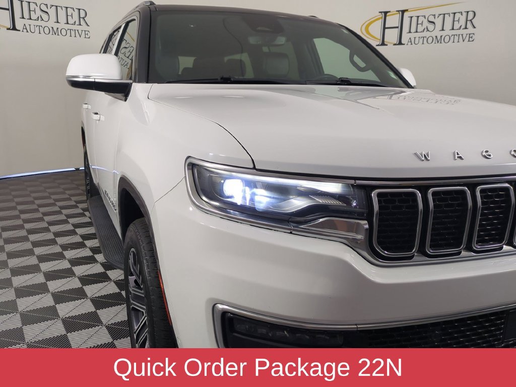 Used 2022 Jeep Wagoneer Series III AWD/4WD image 8