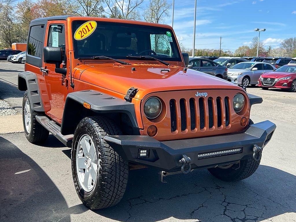 Used 2011 Jeep Wrangler Sahara AWD/4WD image 4