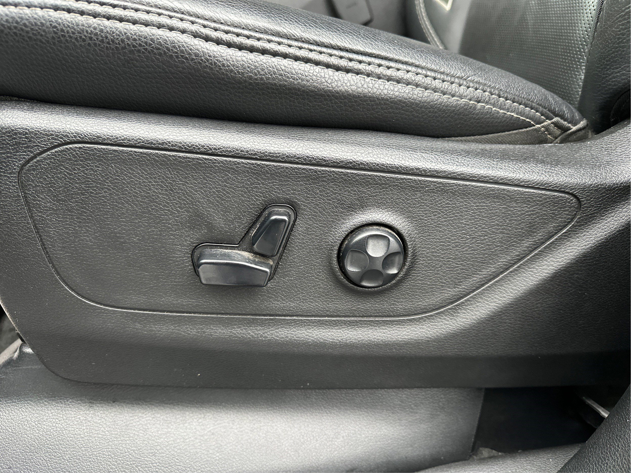 Used 2020 RAM 1500 Rebel w/ Rebel Level 2 Equipment Group image 12