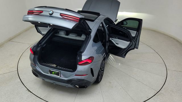 Used 2026 BMW X6 xDrive40i w/ Climate Comfort Package image 91