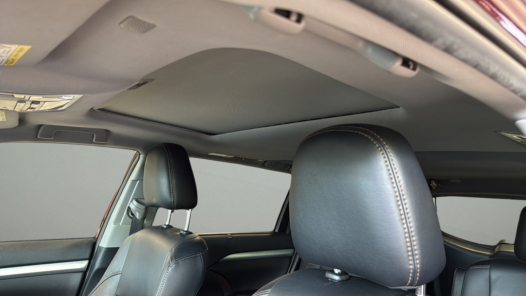 Used 2019 Toyota Highlander XLE AWD/4WD image 12
