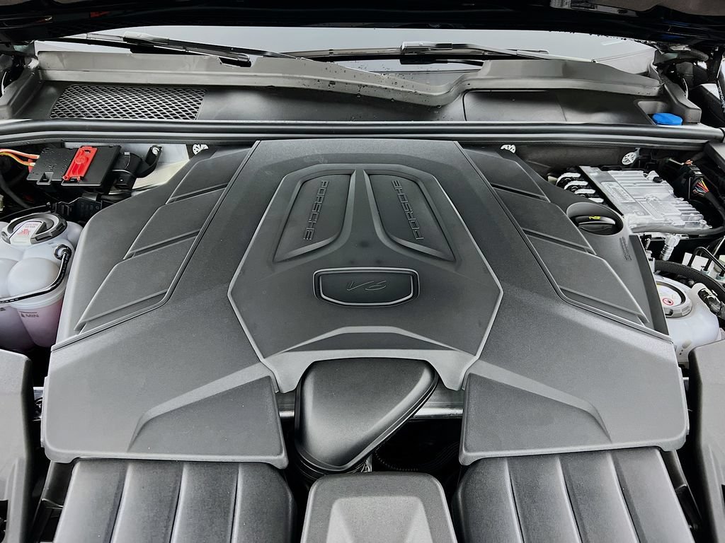 New 2026 Porsche Cayenne E-Hybrid AWD/4WD image 32