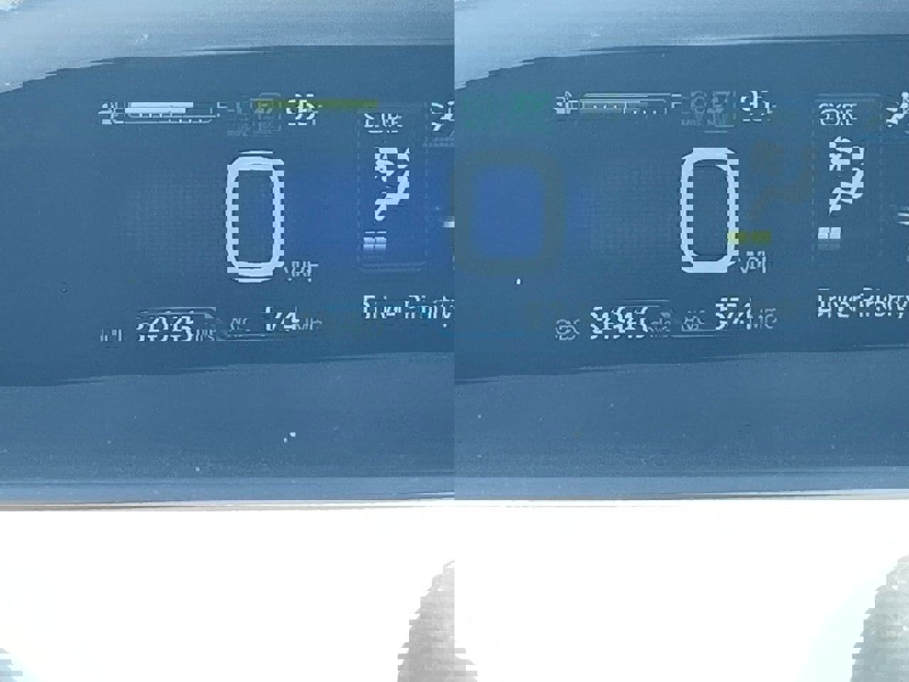 Used 2020 Toyota Prius Prime XLE image 8