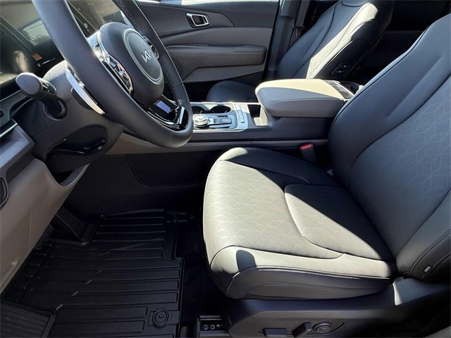 New 2026 Kia Carnival EX image 11